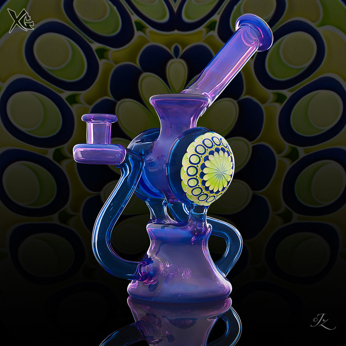 Kick Back Globe Dotter Recycler - Olour Glass